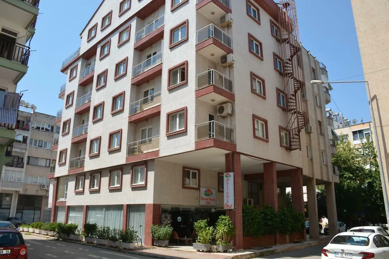 Bahceli Family Otel 안탈리아